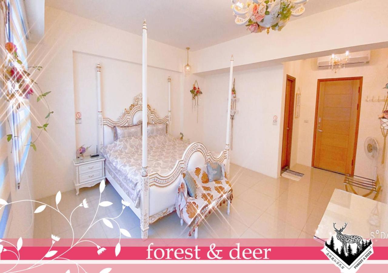 Forest Deer Black Tea Homestay Tainan Eksteriør bilde