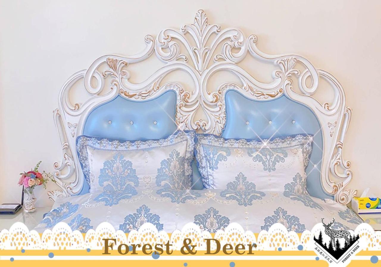 Forest Deer Black Tea Homestay Tainan Eksteriør bilde