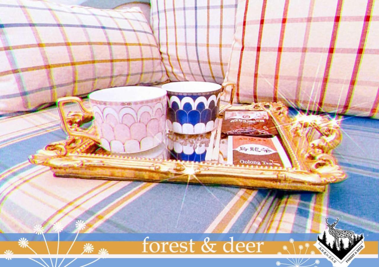 Forest Deer Black Tea Homestay Tainan Eksteriør bilde